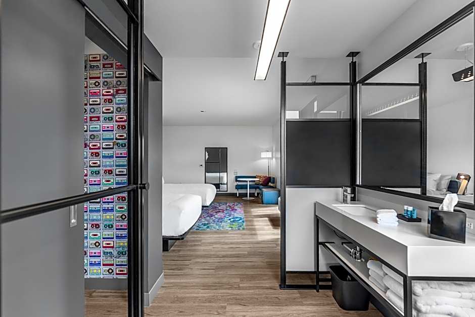 Aloft Columbus Easton