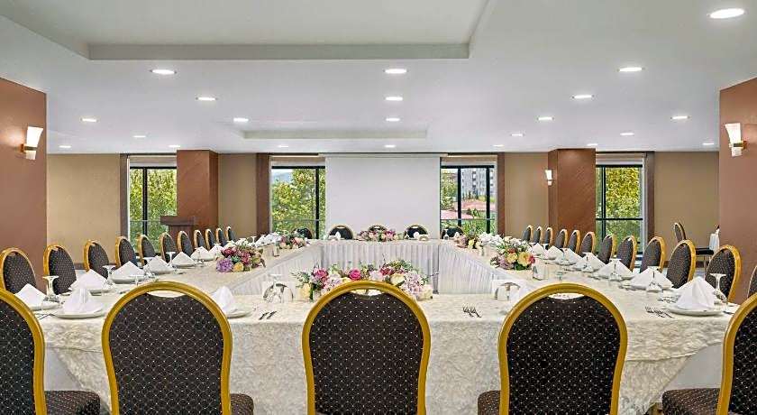 Ramada Plaza by Wyndham Samsun