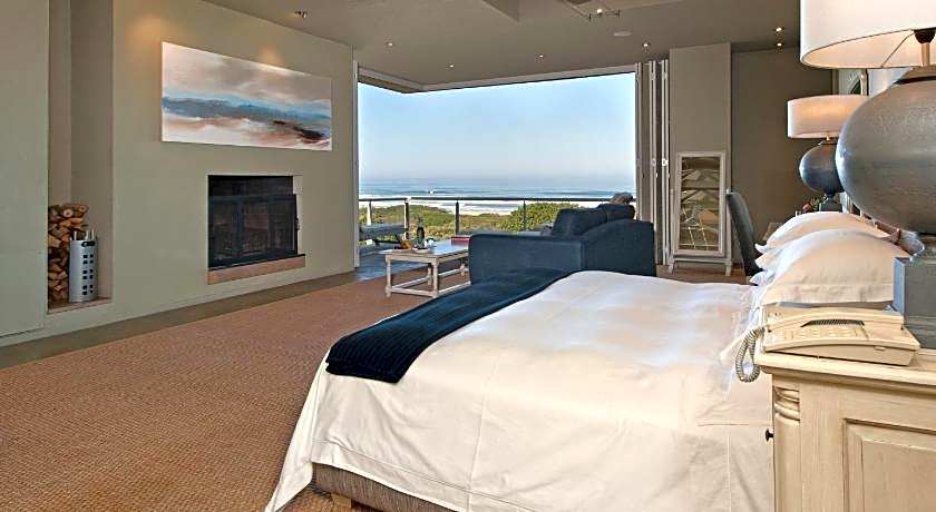 Mosselberg On Grotto Beach Boutique Villa