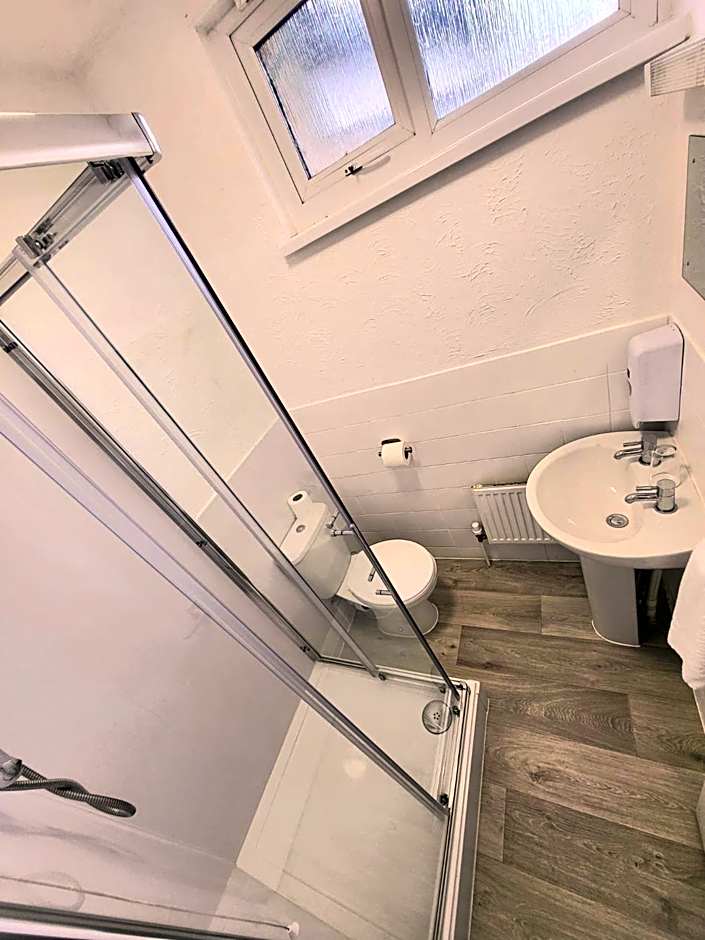 Beach Hotel Torbay B&B