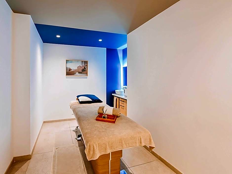 Mercure Avignon Gare TGV