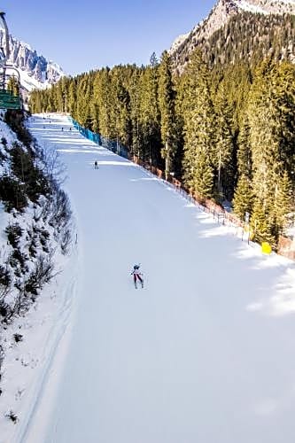 Hotel Excelsior Cimone