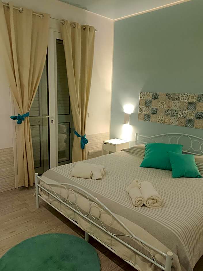 Photo 1 of 5 of Double Room