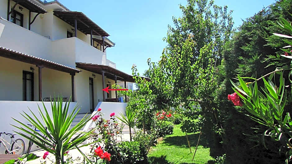 Palirria Hotel & Studios