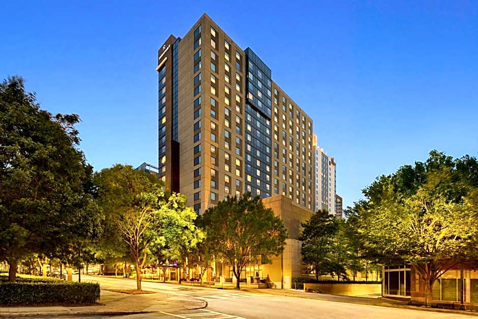 Renaissance by Marriott Atlanta Midtown Hotel