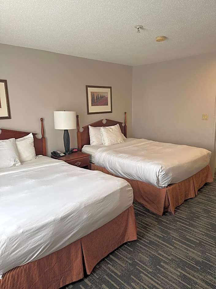 Country Inn & Suites by Radisson, Elgin, IL