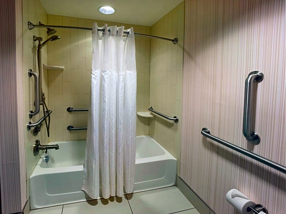 Photo 1 of 3 of Deluxe Junior 1 King Bed Suite