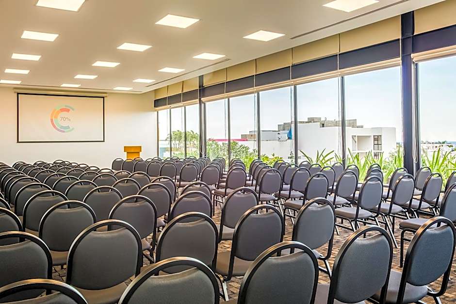 Fiesta Inn Playa del Carmen