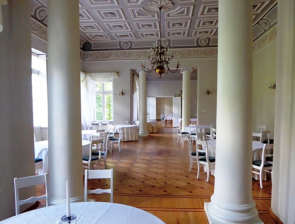 Saku Manor & Beerspa