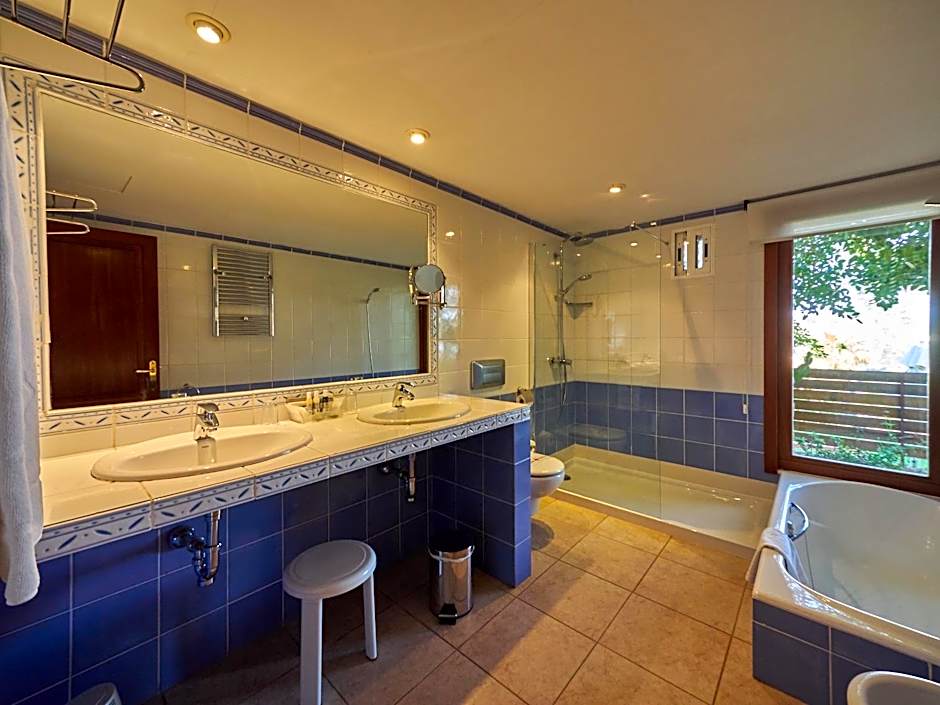 Hotel Petit Cala Fornells