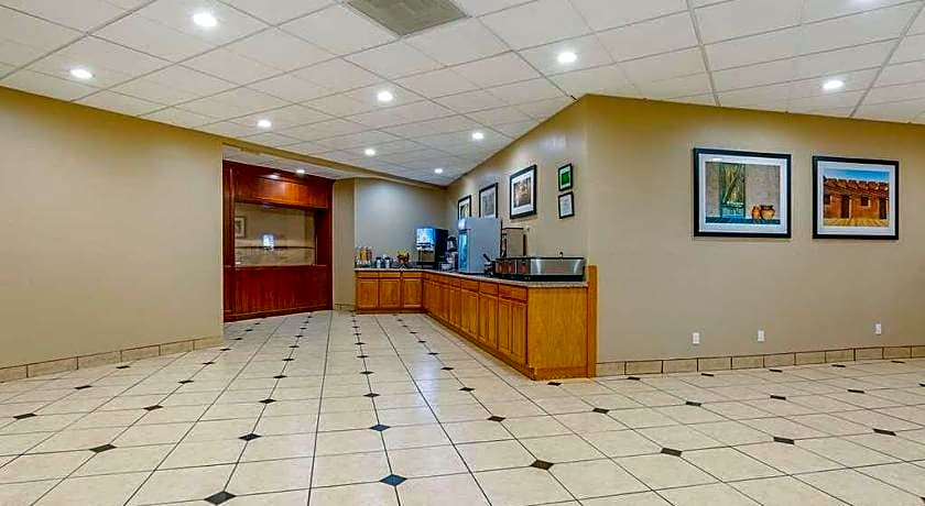 Clarion Inn & Suites