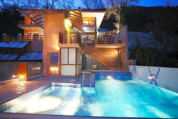 Hotel Athina