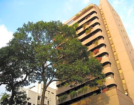 CUARTA AVENIDA SUITES