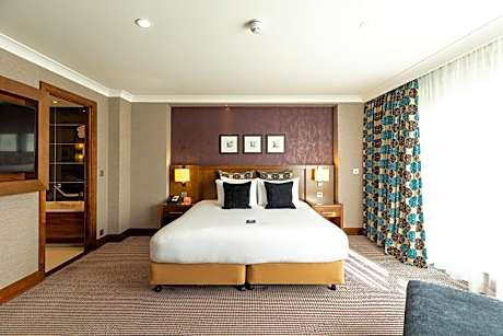 Crowne Plaza London - Gatwick Airport By IHG