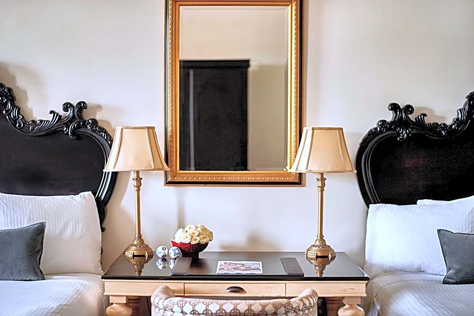 French Quarter Inn