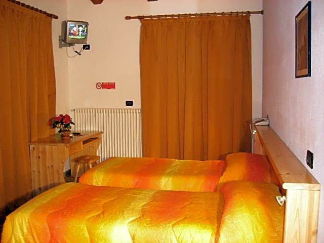 Hotel Savoia Debili