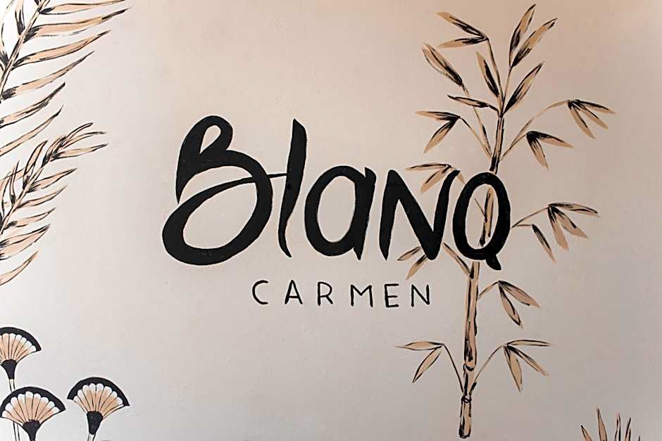 Blanq Carmen Hotel