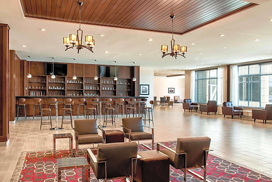 Four Points by Sheraton Grande Prairie