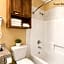 Texas Bungalows Hotel & Hotel Que at Lakeline Austin Cedar Park