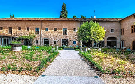 Demeures et Châteaux l'Abbaye Caladoise