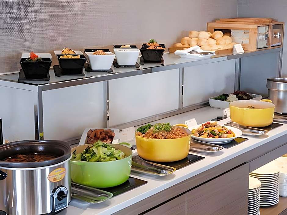 Hotel Cozzi Ximen Tainan