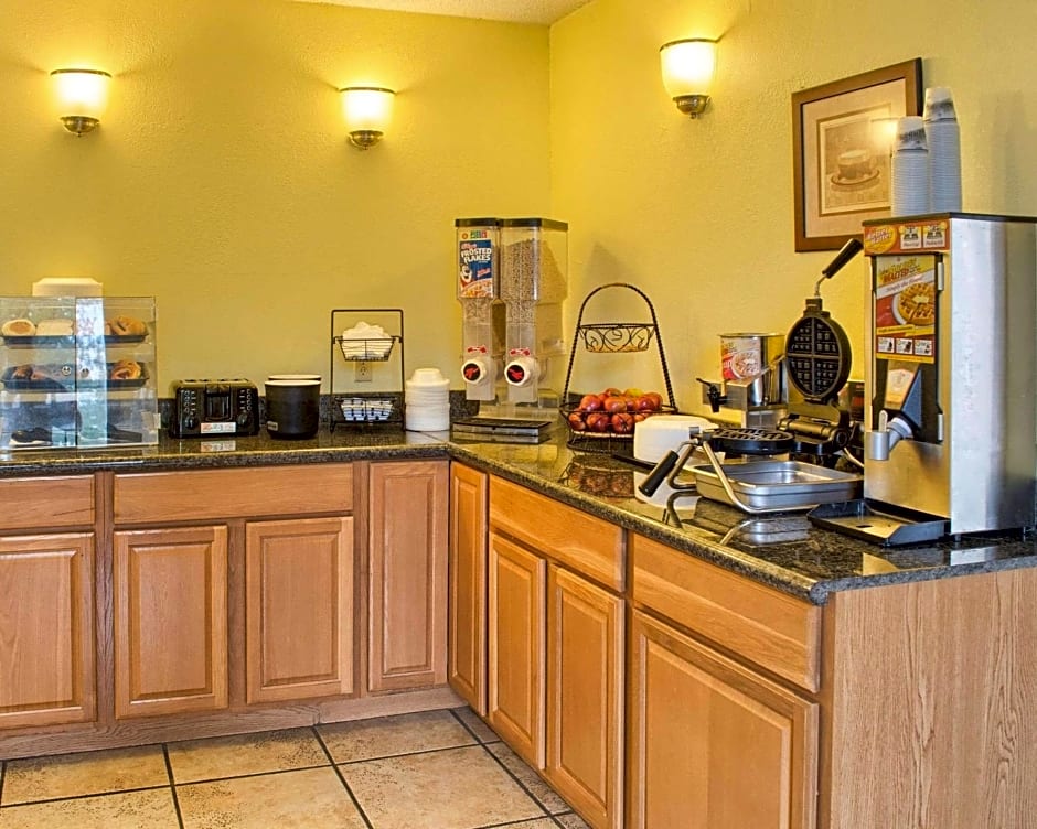 Econo Lodge Richmond