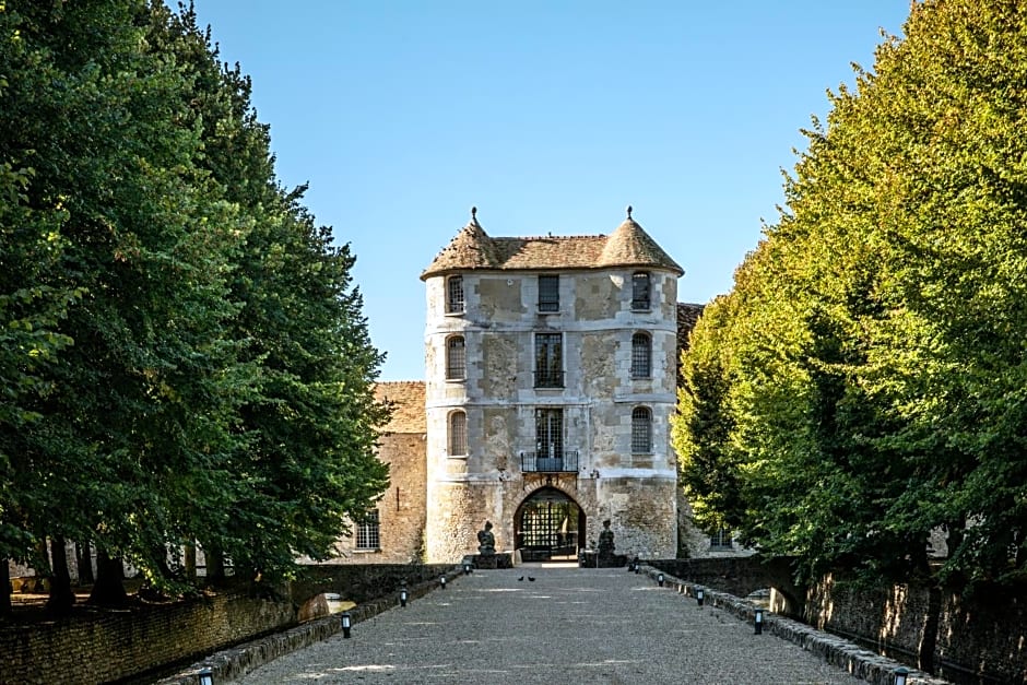 Chateau De Villiers-Le-Mahieu