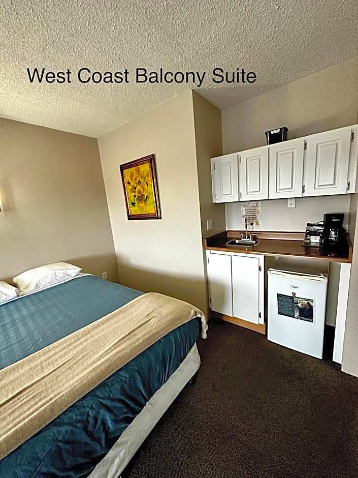 West Coast Motel on the Harbour