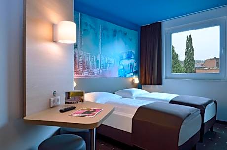 Twin room single use