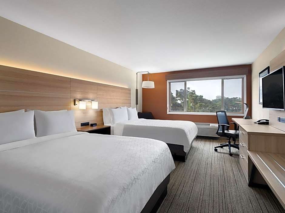 Holiday Inn Express Fort Bragg By IHG