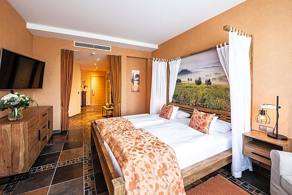 Hotel Weisser Bar