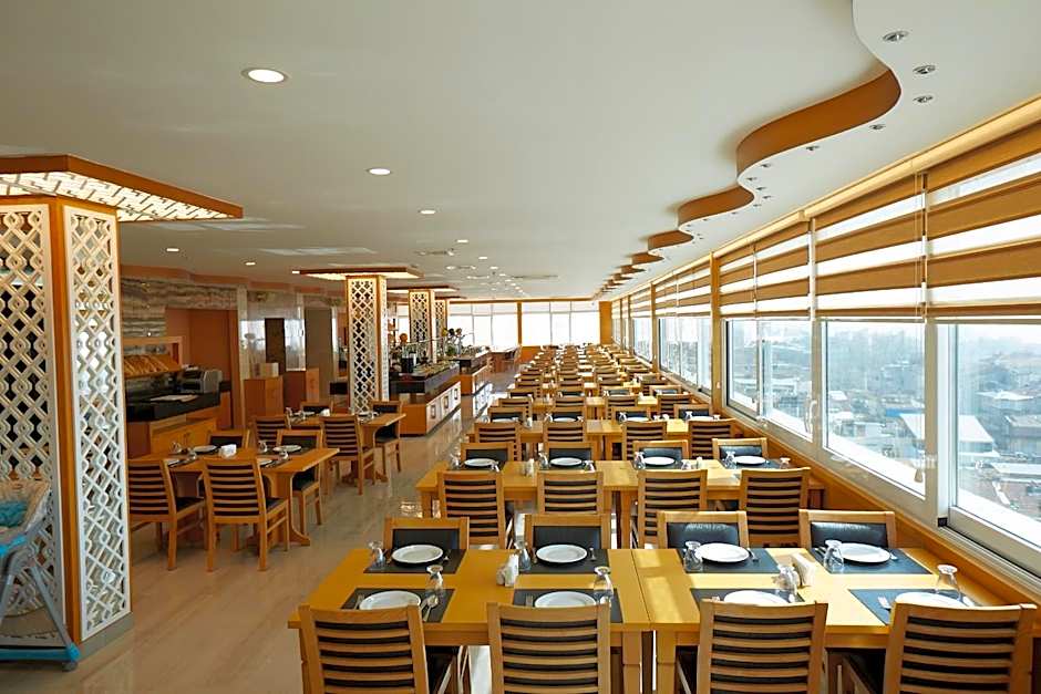 Ilkbal Deluxe Hotel Istanbul
