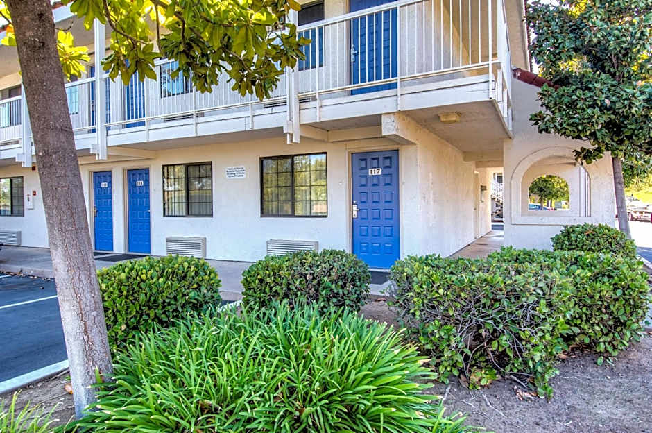 Motel 6 Redding South