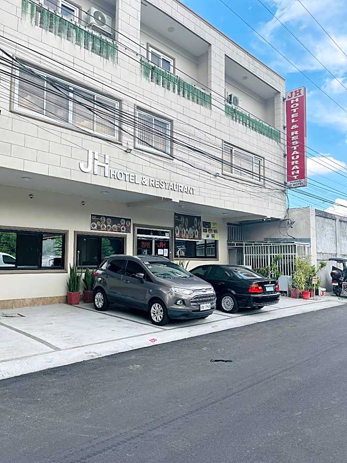 Jun and Helen Hotel and Restaurant