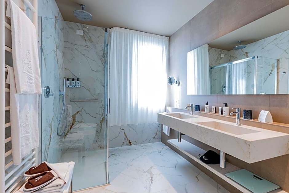 Tritone LUXURY HOTEL THERMAE & SPA