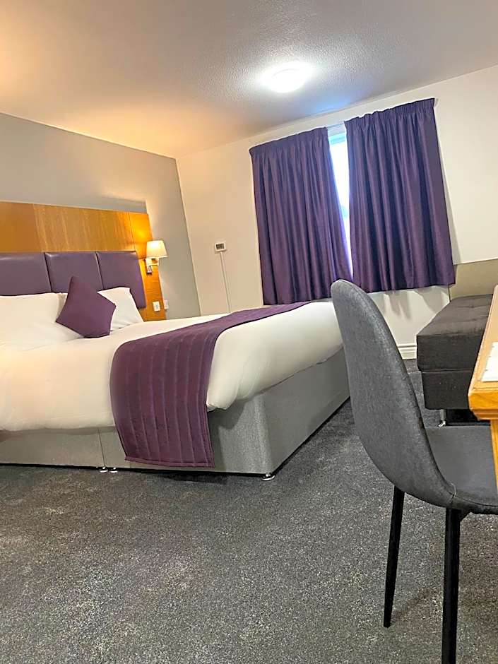 Purple Roomz Preston South