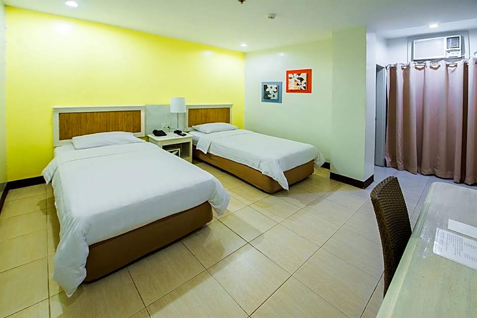 L'fisher Hotel