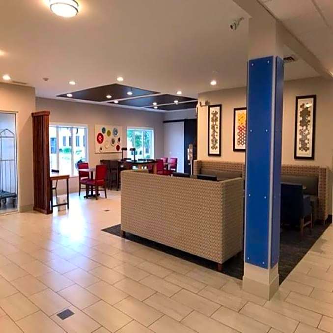 Holiday Inn Express Toledo West - Napoleon By IHG