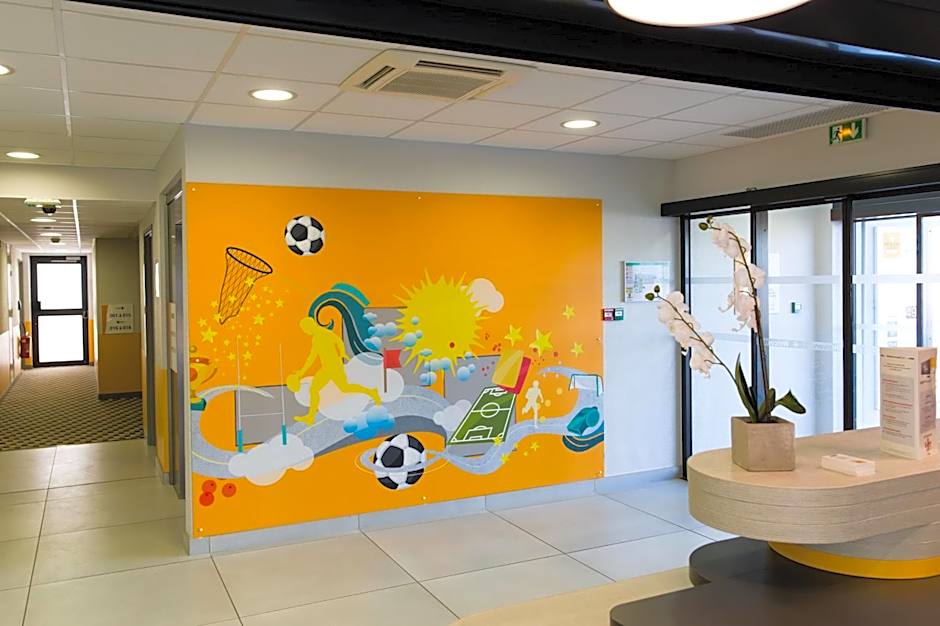 Première Classe Chartres Sud - Barjouville