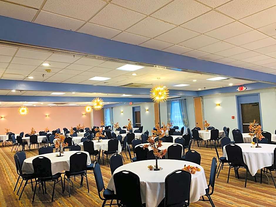 Albany Airport Inn