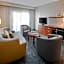 Courtyard by Marriott Dallas Addison/Midway