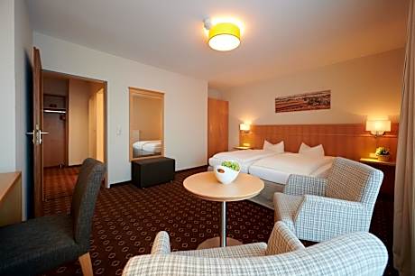 Standard Family Room (no air-condition)