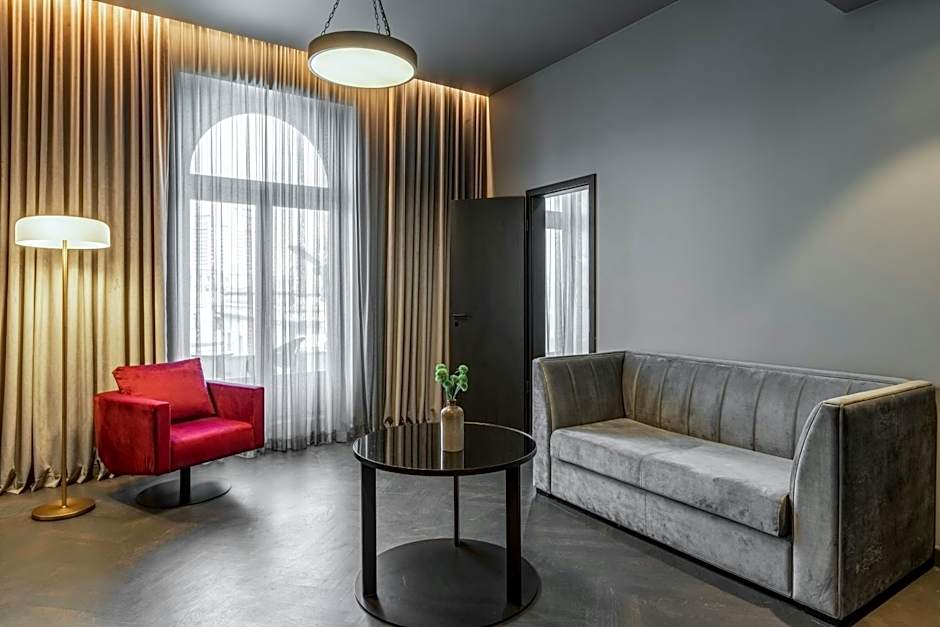 The Marmorosch Bucharest, Autograph Collection