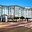 Renaissance Los Angeles Airport Hotel