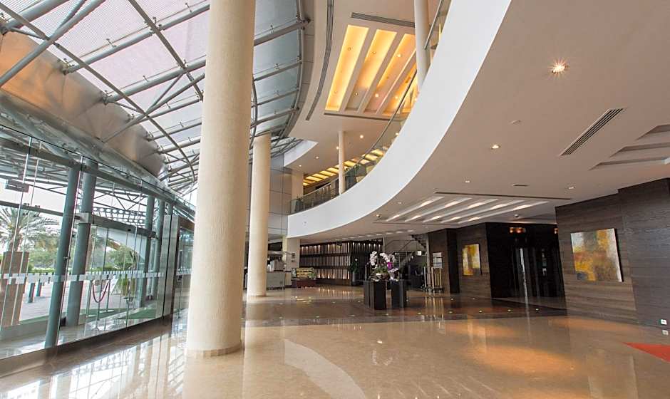 Holiday Inn Abu Dhabi By IHG