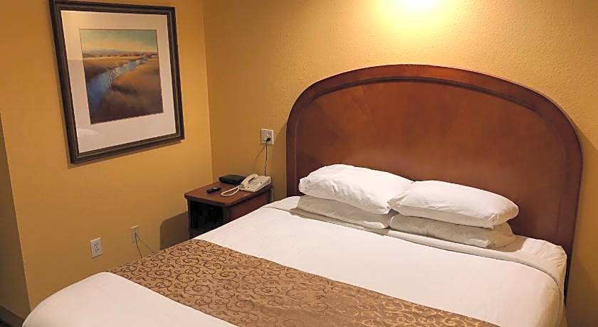 Americas Best Value Inn - Addison/Dallas