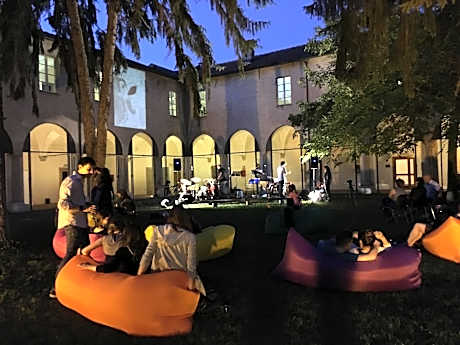 Il Chiostro Hostel and Hotel