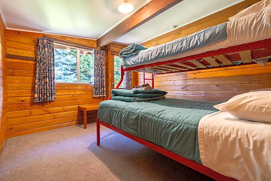 Te Anau Top 10 Holiday Park and Motels