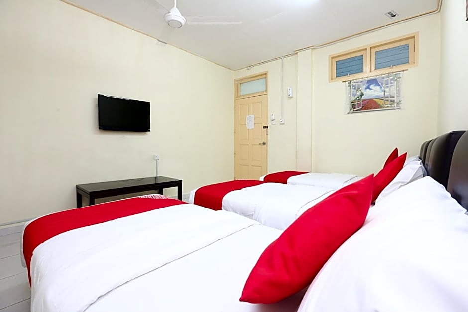 Hotel O Pelangi Marang