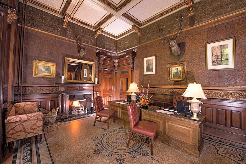 Macdonald Norwood Hall Hotel